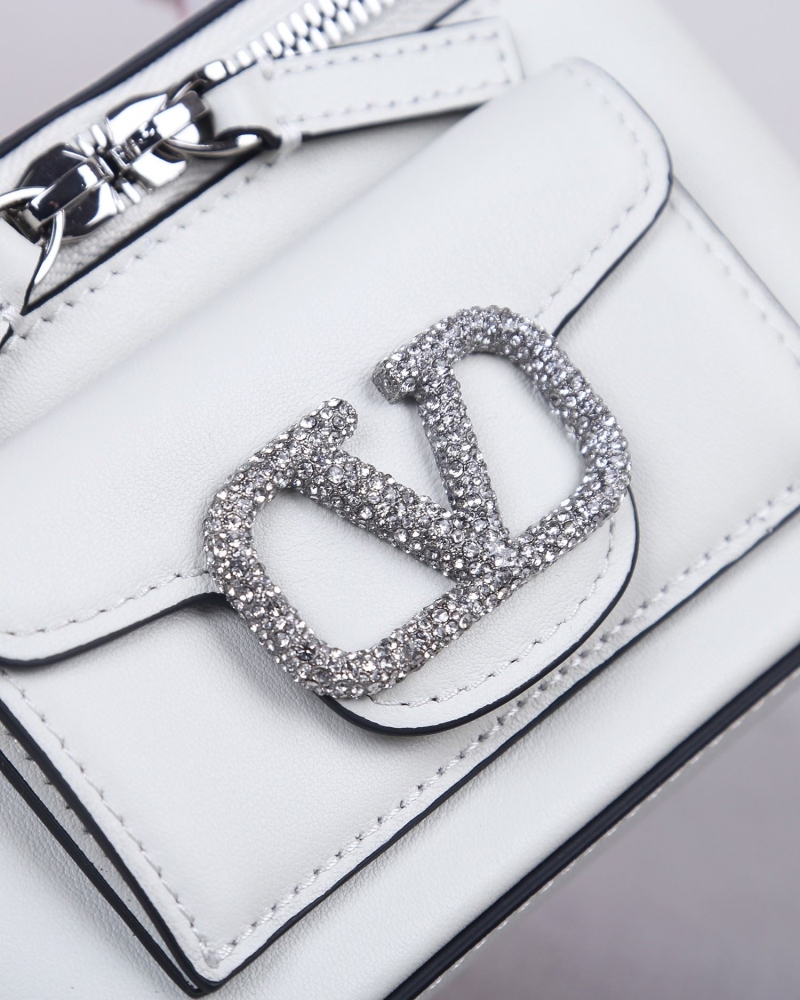 Va1e*ntin0 top handle bag